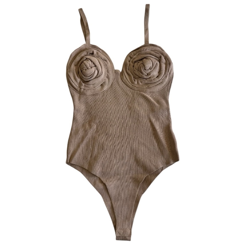 Sculptural Rose Knit Bustier Bodysuit in Color Latte Size S NWT Boutique